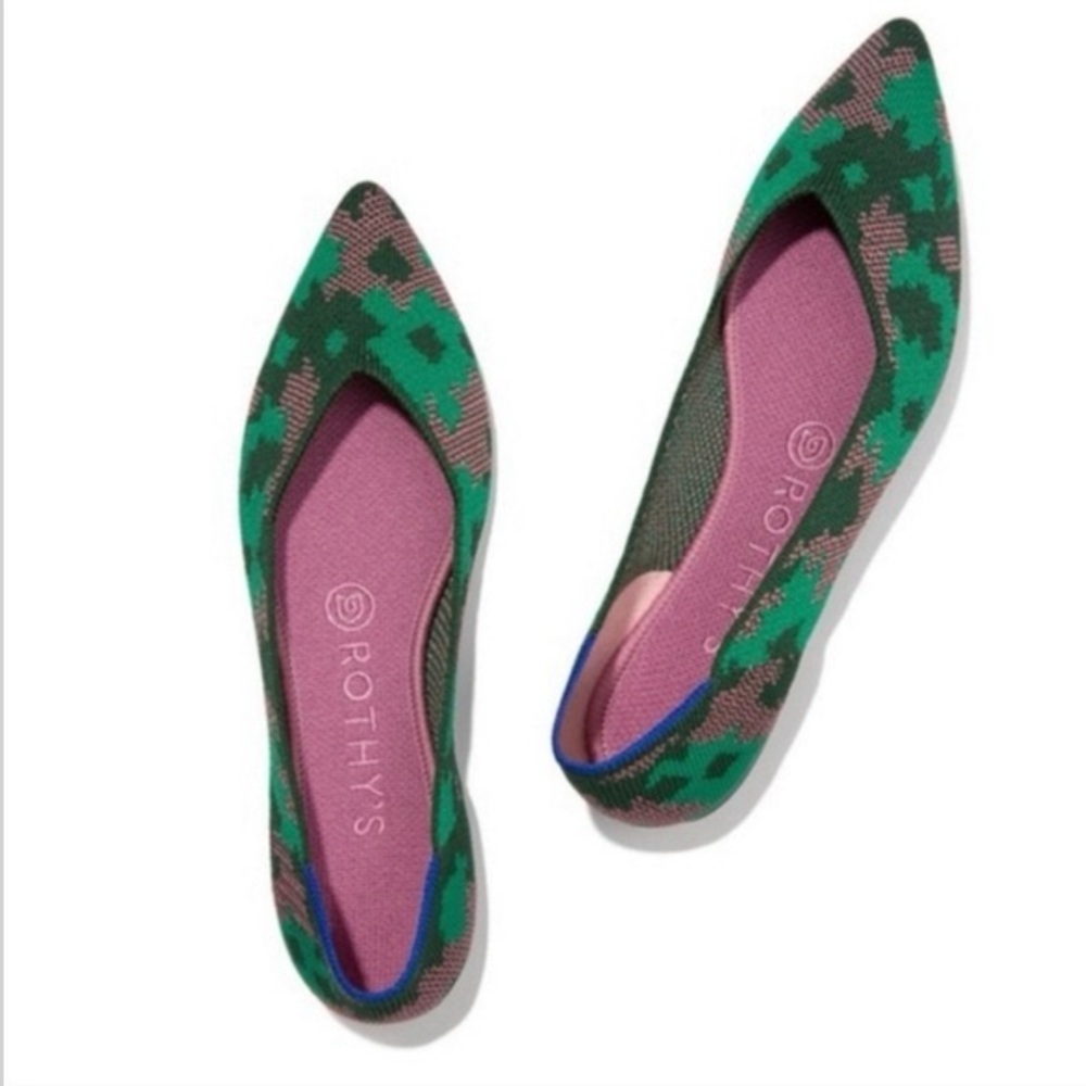 Like New- Rothy's Green Floral Camo Pointed Flats with Pink Insole